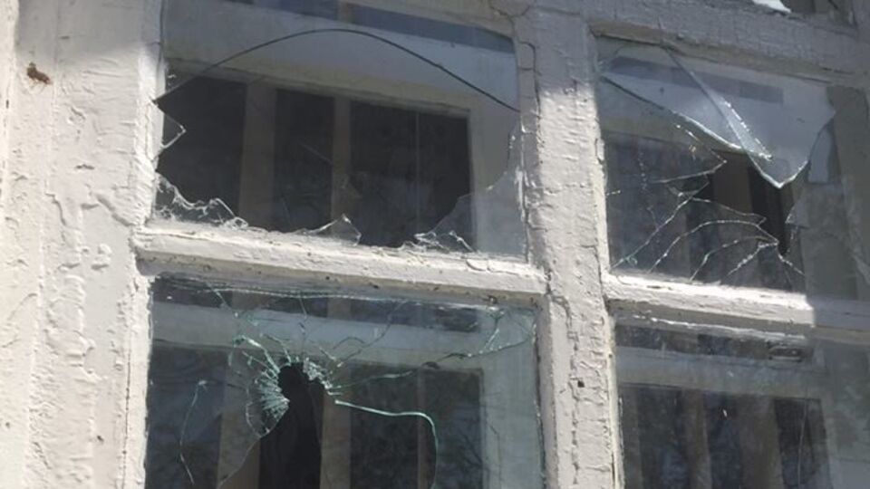 Обстрелом повреждены три дома