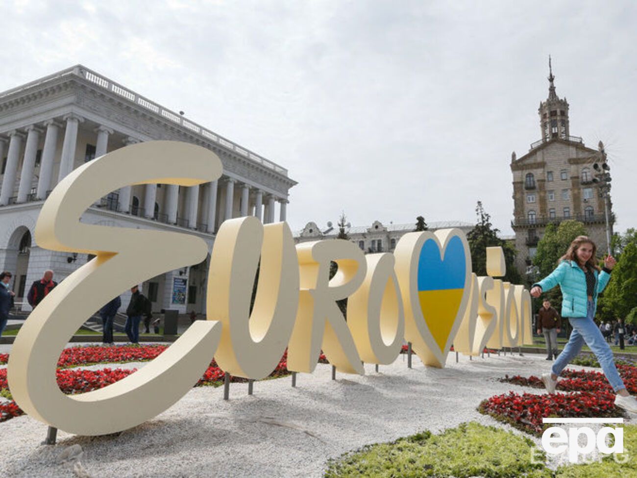 Українці вірять, що країна гідно проведе "Євробачення"