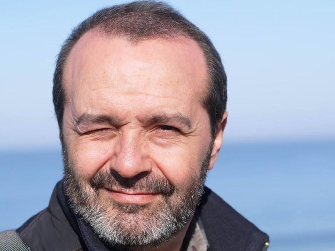 Шендерович заявил, что Путин должен демонстрировать элите силу и несменяемость