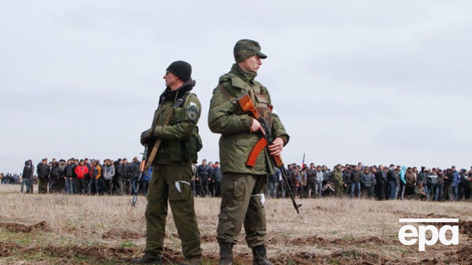 Бойовики примушують мирних жителів брати участь у "днях республік"