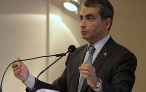 Шлосберг: Показать обществу чистые ладони специалисты по "внутренней политике" времен Владимира Путина не смогут никогда за отсутствием таковых