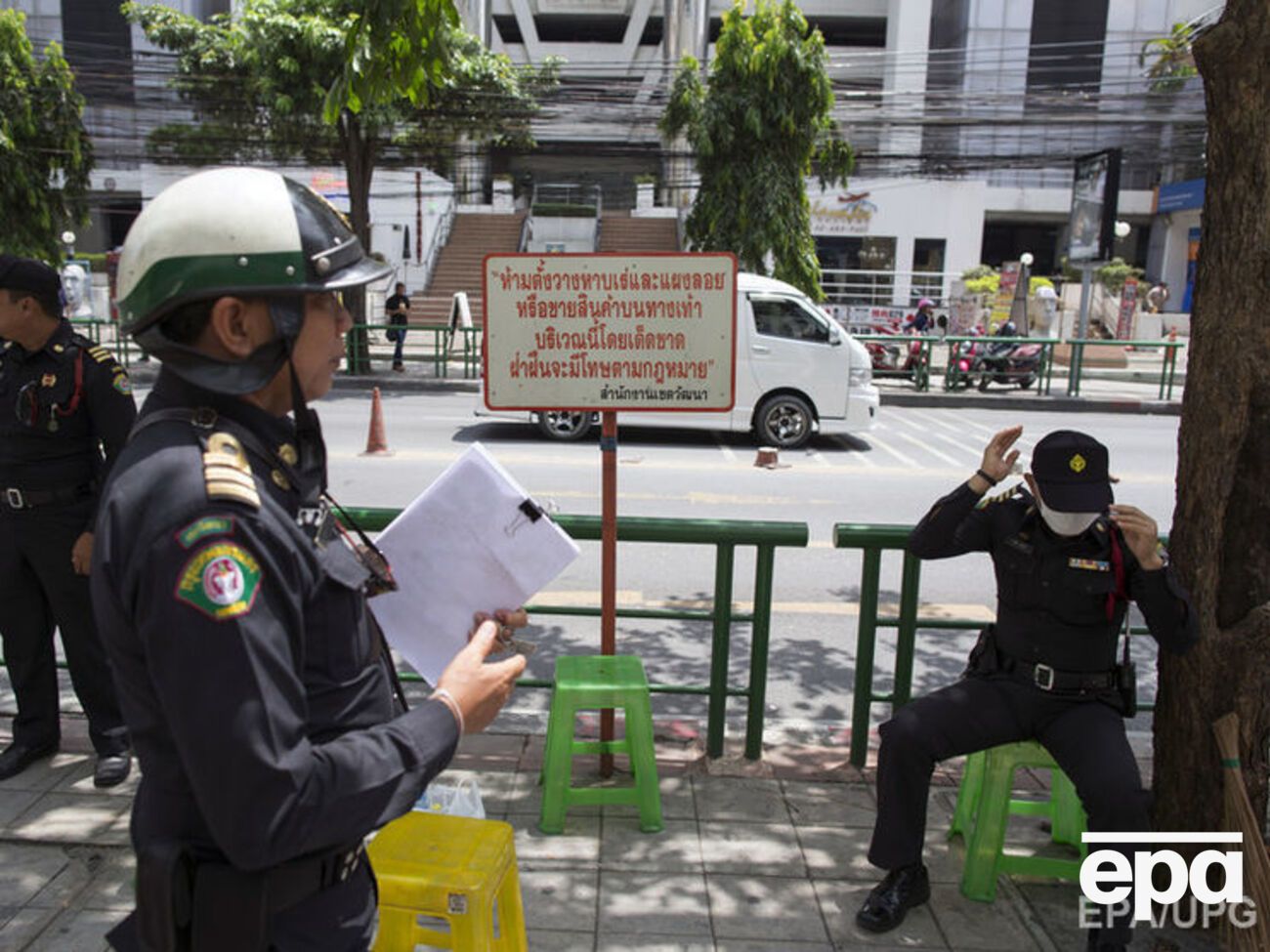 Поліція не втручалася в інцидент із побиттям бізнесменів у Таїланді
