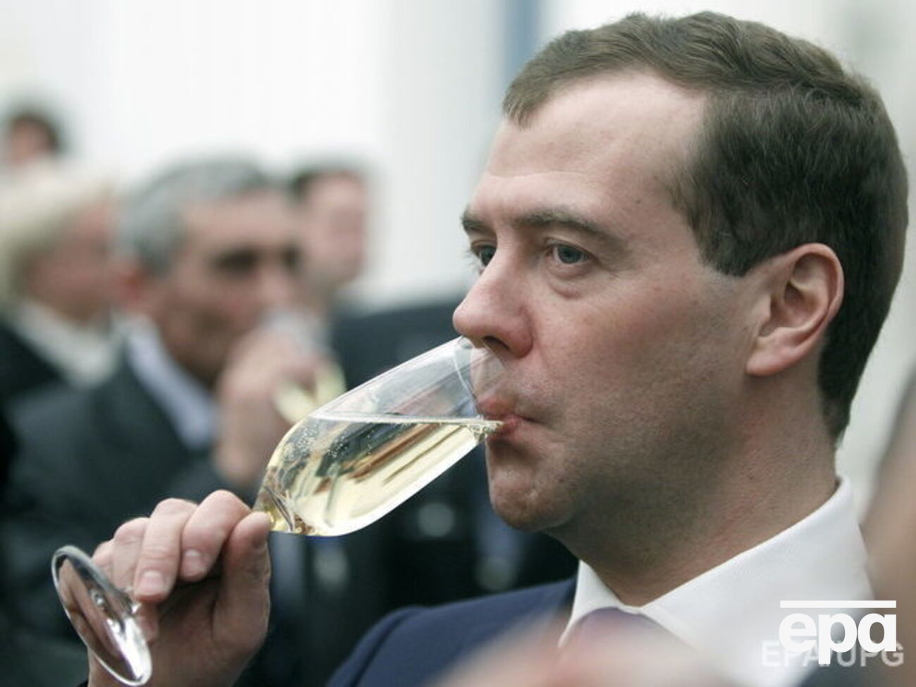 Вино в честь Медведева выпускаться не будет, заявили в компании&nbsp;ColleMassari