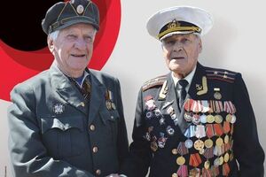 В 2015 году Верховная Рада установила 8 мая Днем памяти и примирения