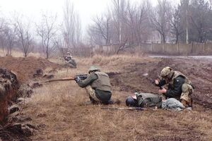 Поблизу Світлодарської дуги загинули три військові, їхні тіла повернули Україні