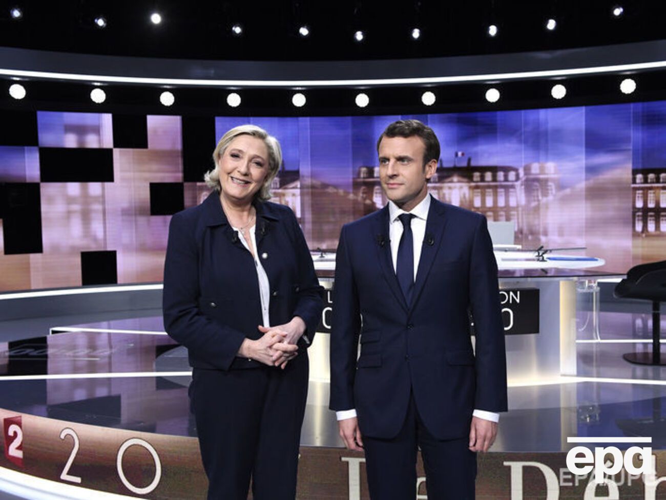 Макрон и Ле Пен вышли во второй тур выборов