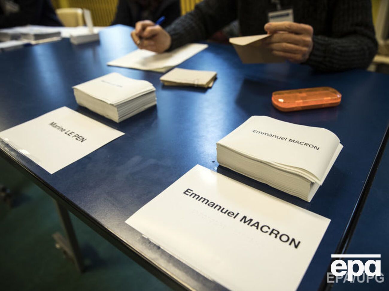 Во Франции&nbsp;проходит второй тур выборов президента