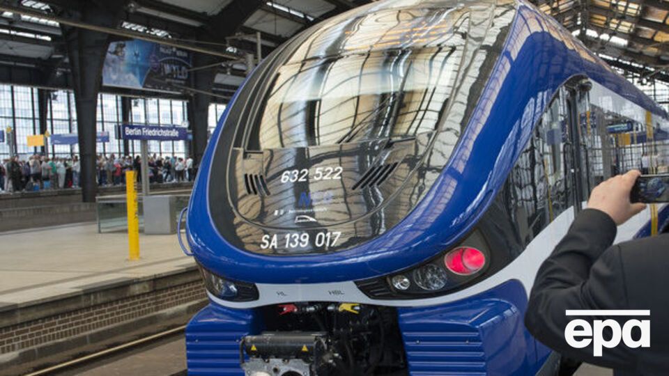 Піротехніки вибухівки в потязі не знайшли