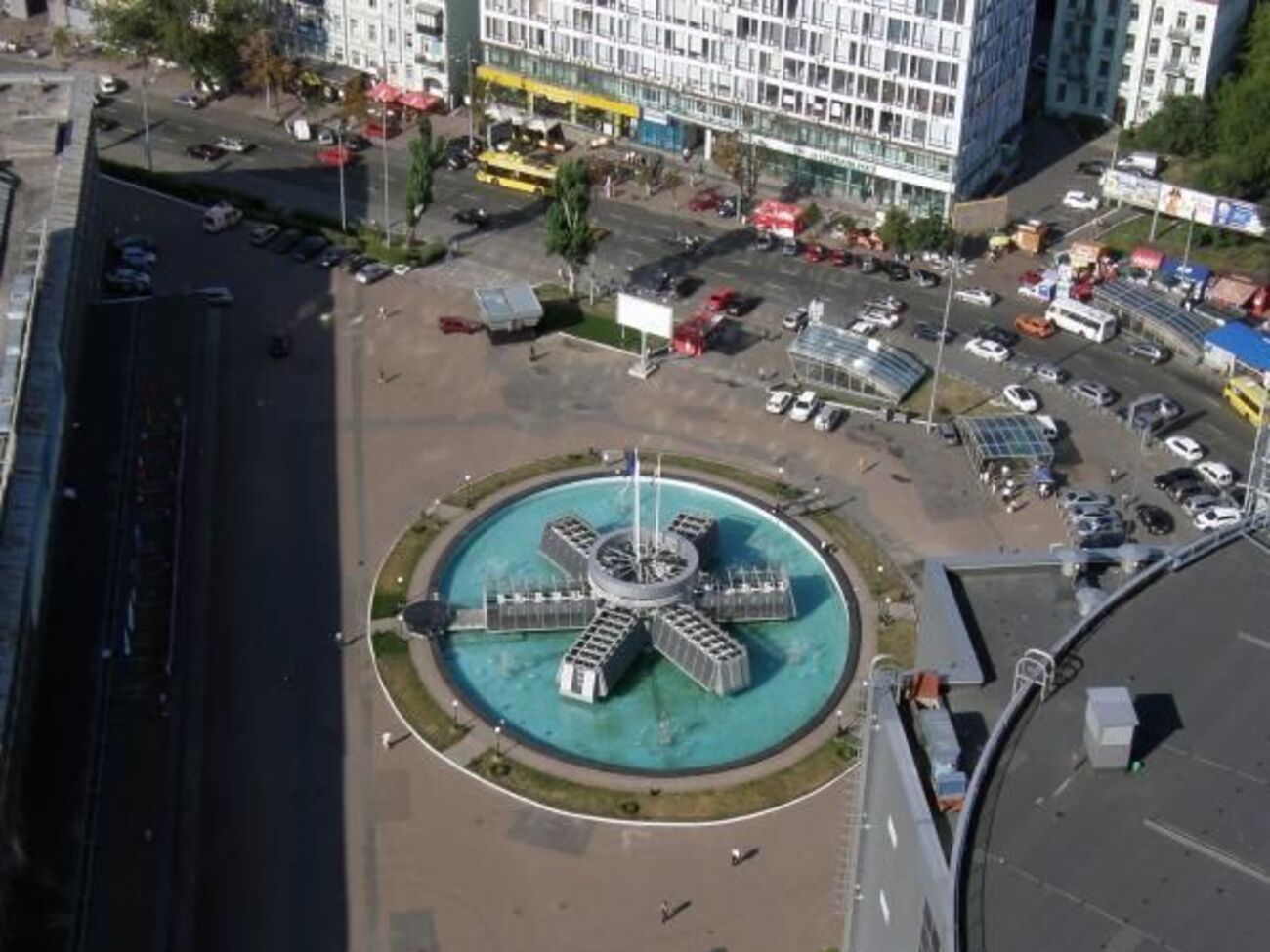 Инцидент произошел на Спортивной площади в Киеве