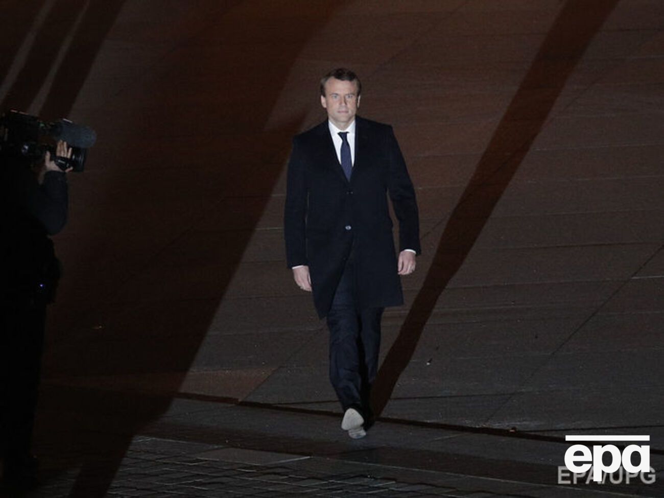 Уверенную победу Макрона подтвердили в МВД Франции