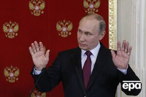 Путін привітав Макрона з перемогою