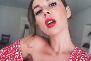 Седокова продемонстрировала формы