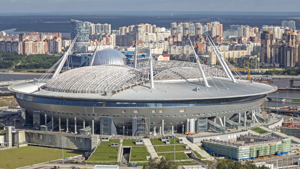 "Санкт-Петербург-Арена", качество поля которой раскритиковал Луческу, построена для чемпионата мира 2018 года