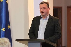 Білоколос: Поки Макрон робить лише загальні заяви про підтримку Євросоюзу