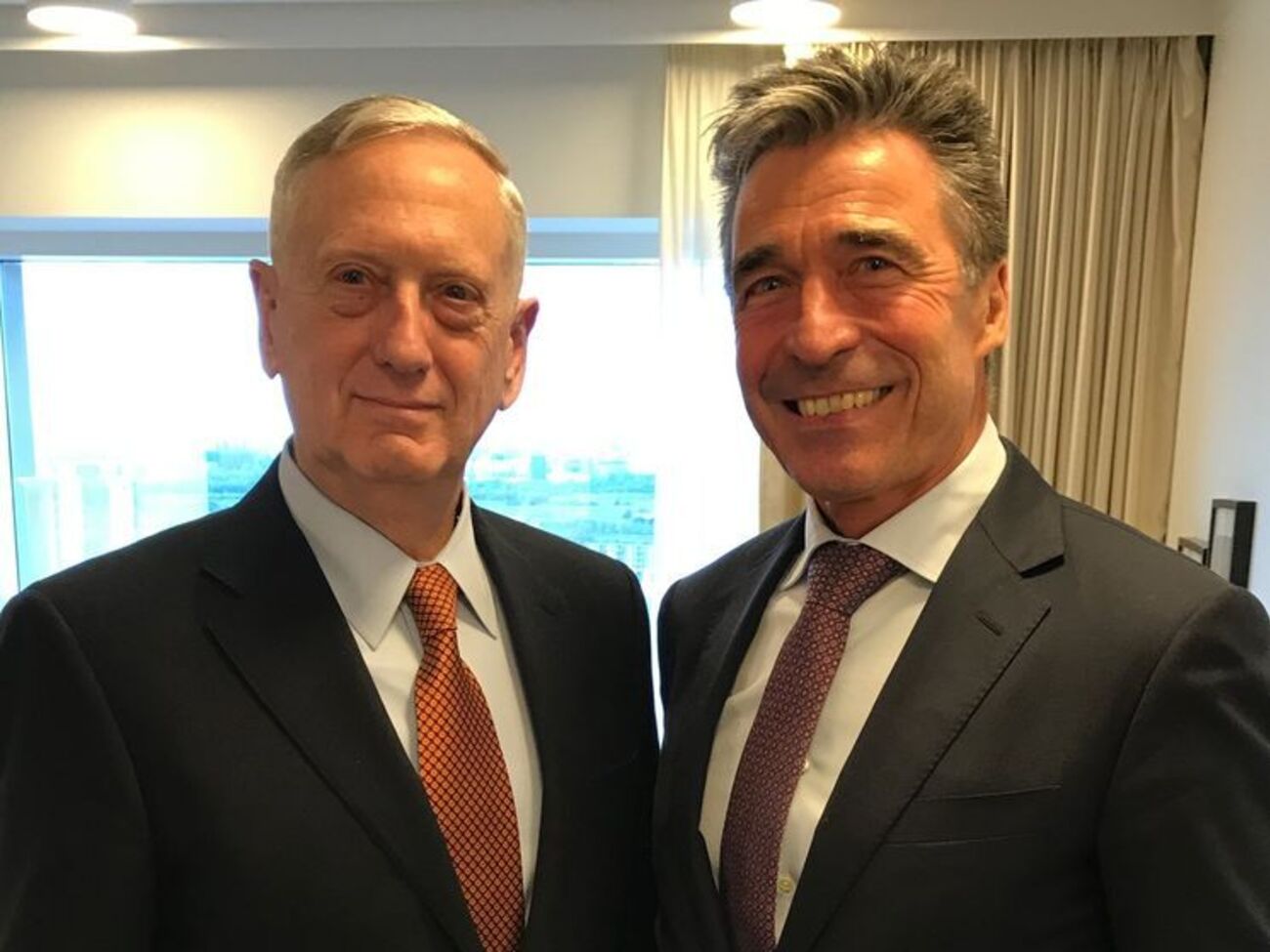 Мэттис встретился с Расмуссеном в Копенгагене