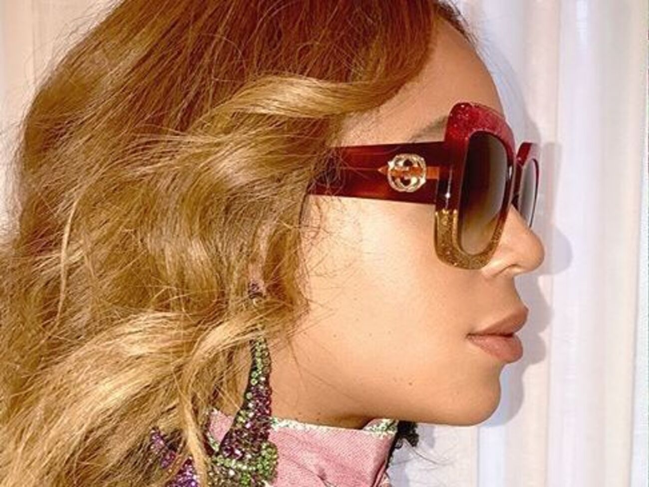 Вагітна Бейонсе показала, який вигляд має у джинсах