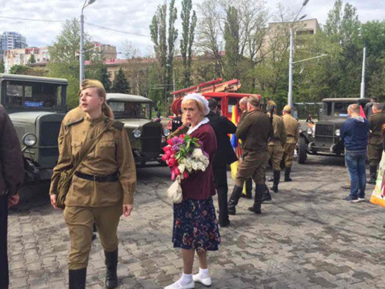 В Одессе полиция задержала шесть человек с советсткой символикой