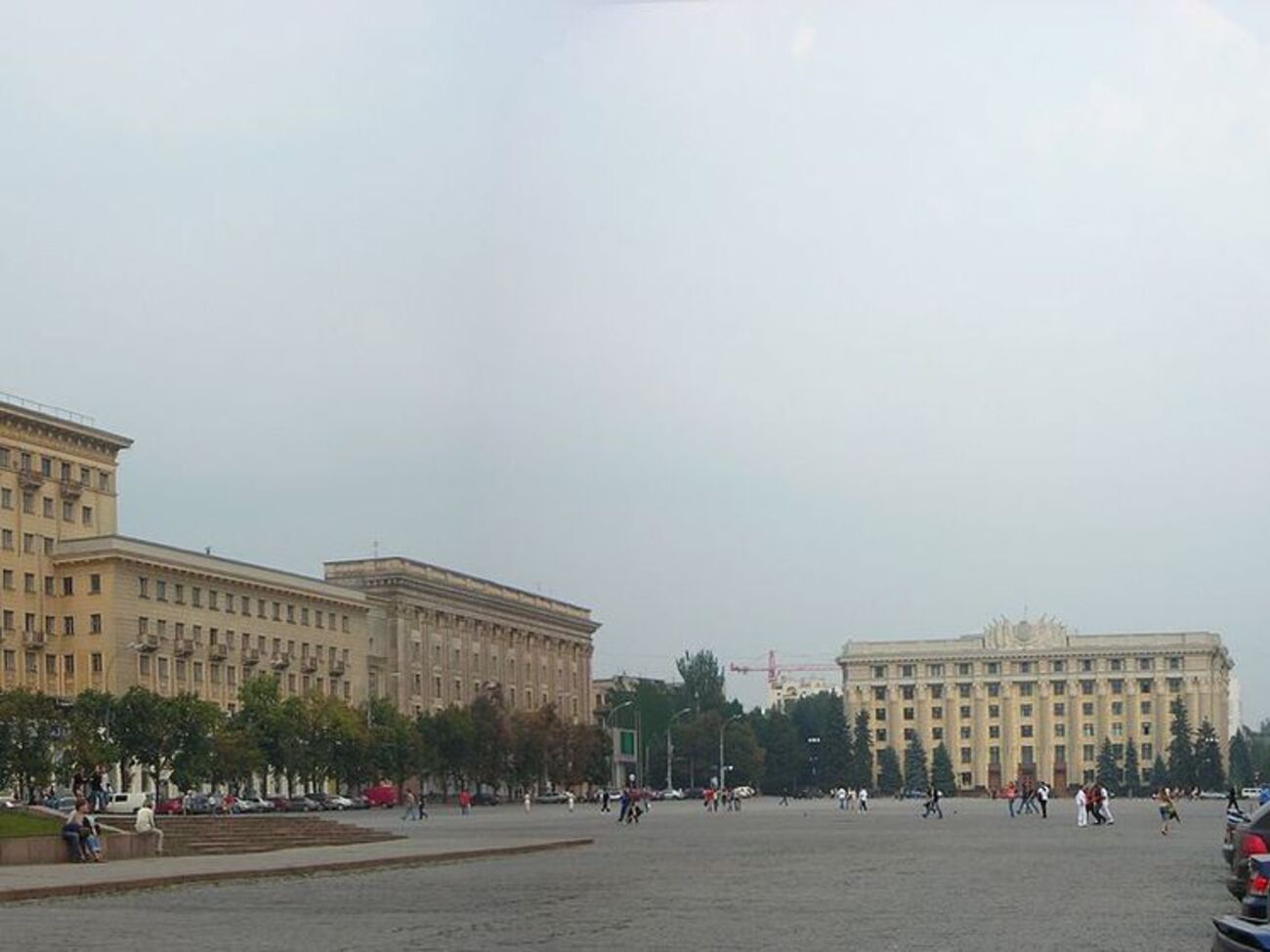 В полицию сообщили, что площадь Свободы в Харькове заминирована