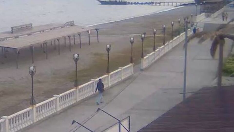 На пляжах у Криму малолюдно