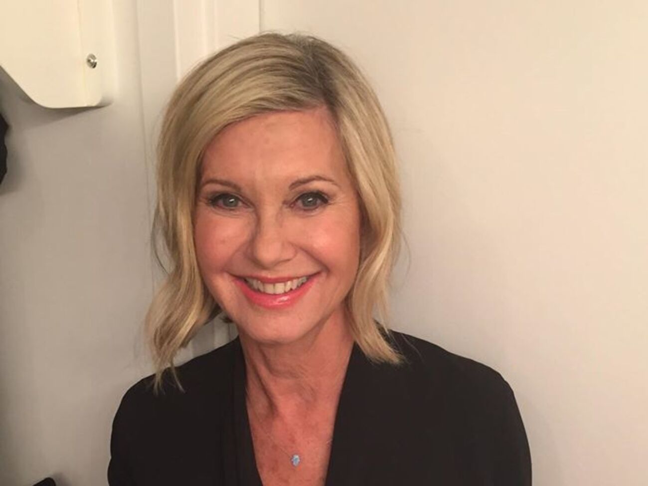 Ньютон-Джон пройдет курс лучевой терапии в Австралии