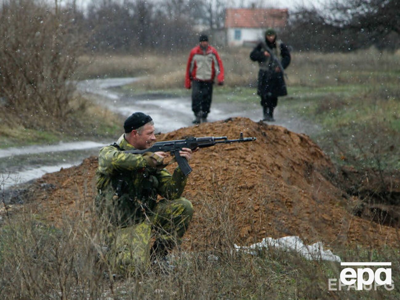 Умерших от ранений боевиков оформляют с задержкой