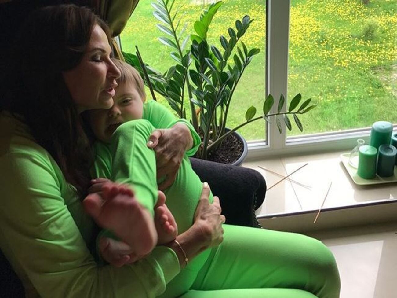 Бледанс:&nbsp;Люди, посмотрите, мы такие же, как вы, так же ходим, улыбаемся, дышим. Ну почему вы порой холодны, не хотите нас слышать?