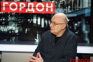 Ганапольский: Национальный лидер Путин 18 лет неуклонно поднимал авторитет России. И поднял