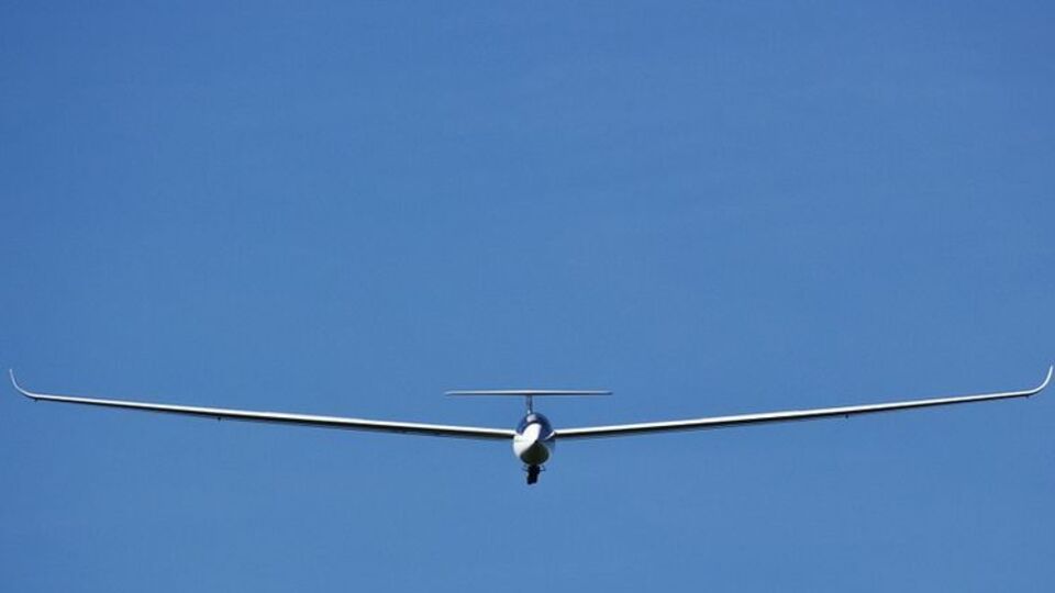 Чоловік і жінка дістали несумісні з життям травми після падіння з висоти