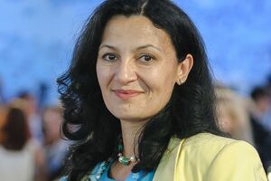 Климпуш-Цинцадзе: Украинские женщины наравне с мужчинами способны бороться за свободу и демократию