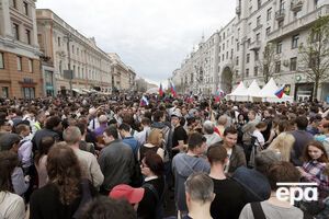 Федеральні телеканали назвали протести "нечисленними"