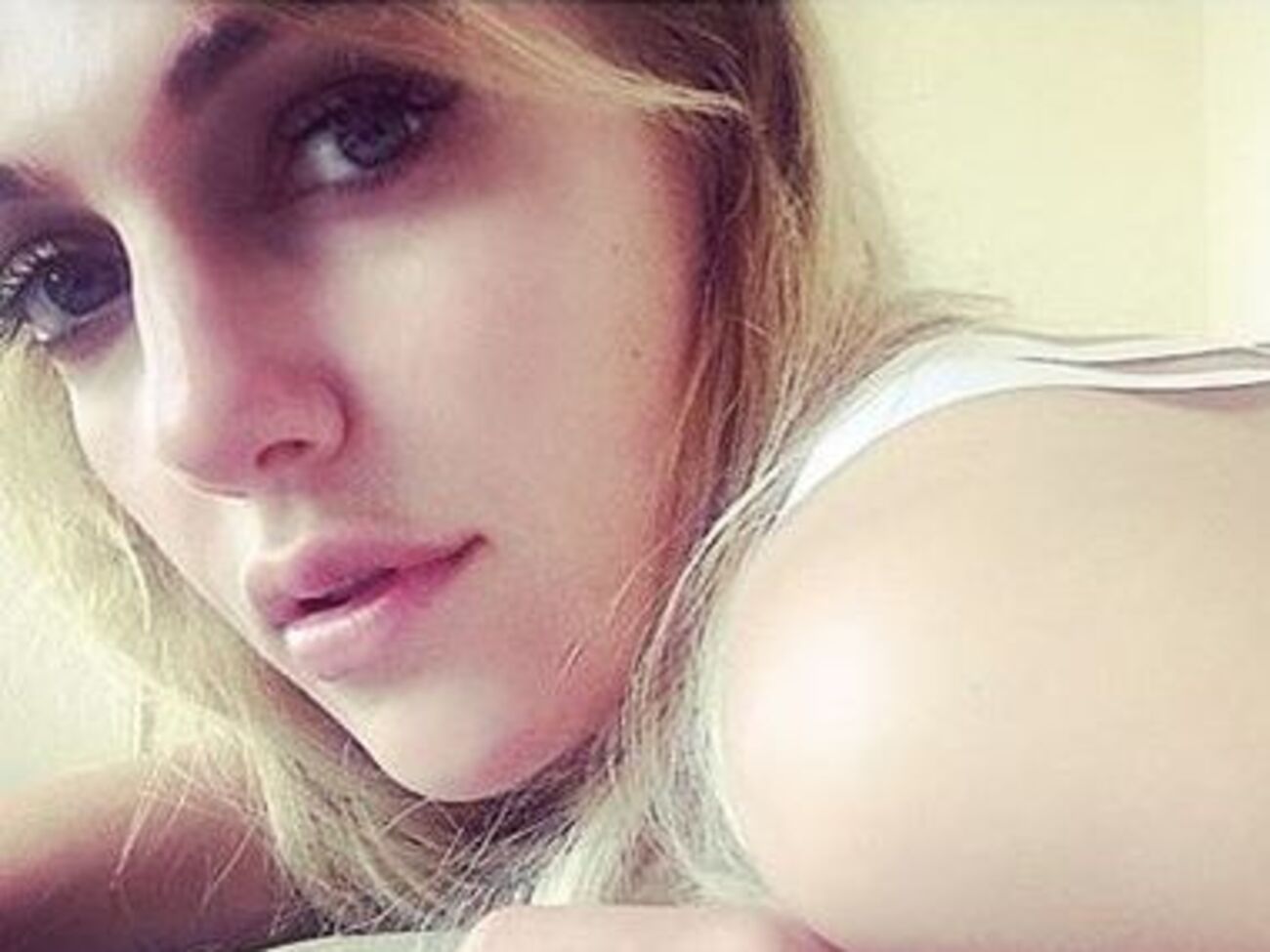 Узерлі розповіла журналу Elle про погляди на стосунки чоловіка та жінки