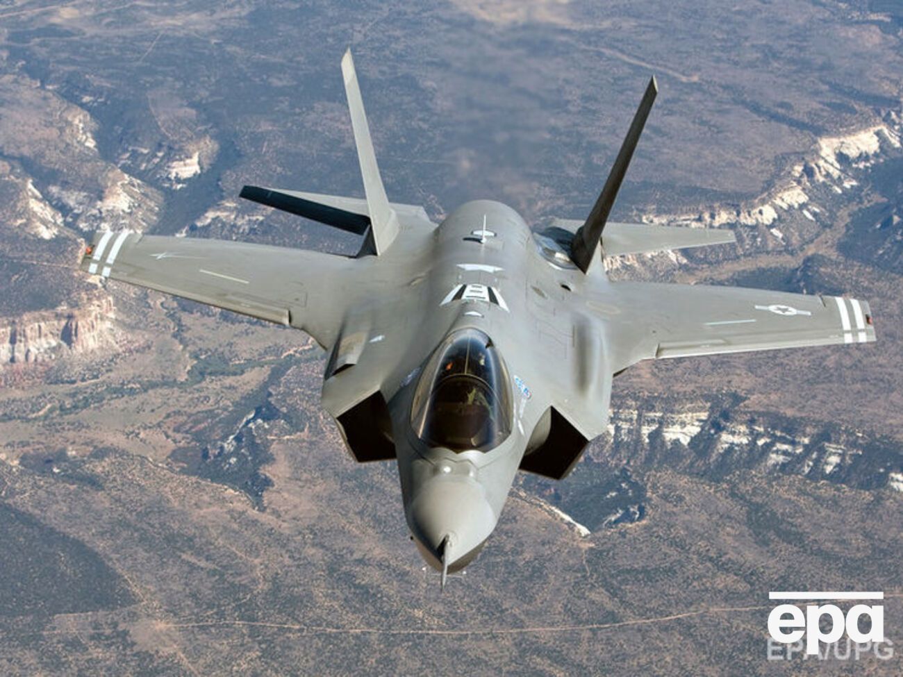 Полеты истребителей&nbsp;F-35A приостановили