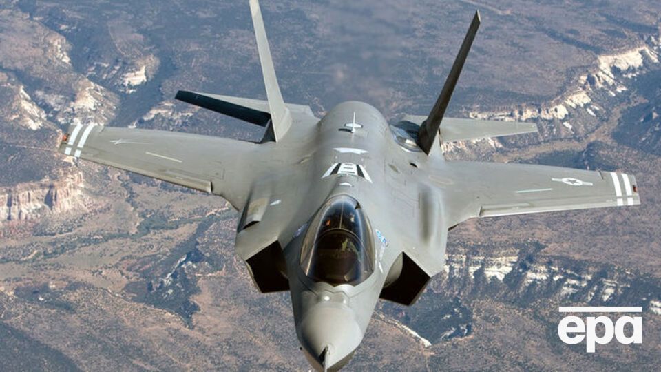 Полеты истребителей F-35A приостановили