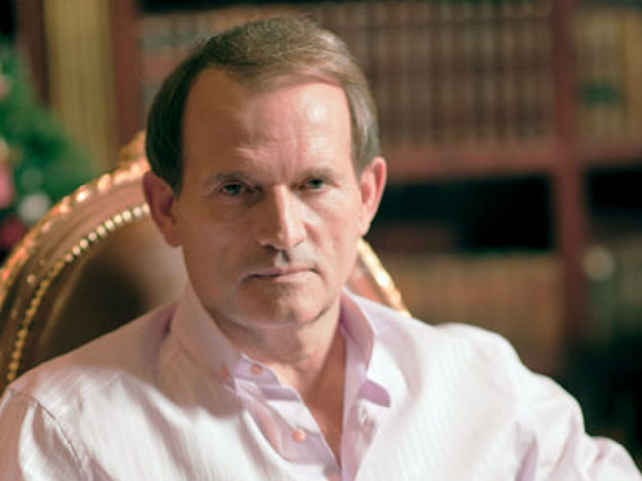 Медведчук владеет, по данным Семинского, 5% акций газодобывающей компании