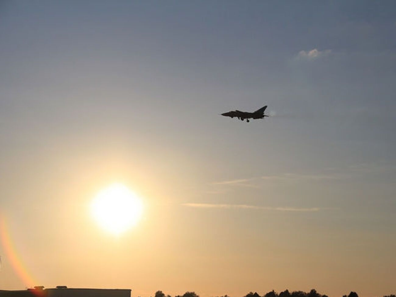 Украинский офицер пытался угнать военный самолет в Россию