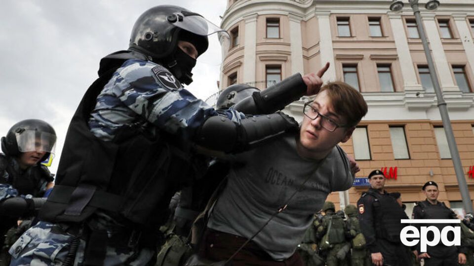 Чиновник столичної мерії: Державі і сім'ї потрібно створювати молодому поколінню "душевне налаштування"