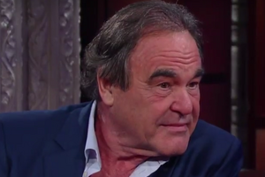 Зрители перебивали Стоуна смехом во время его рассказов о Путине