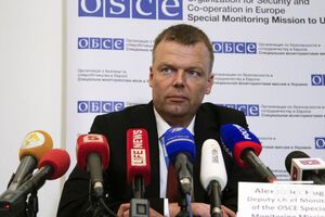 Хуг: Мирные граждане гибнут из-за обстрелов на линии разграничения