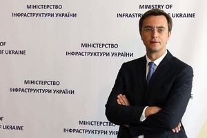 Омелян наголосив, що незадовільно оцінює роботу глави "Укрзалізниці" Балчуна на обійманій посаді