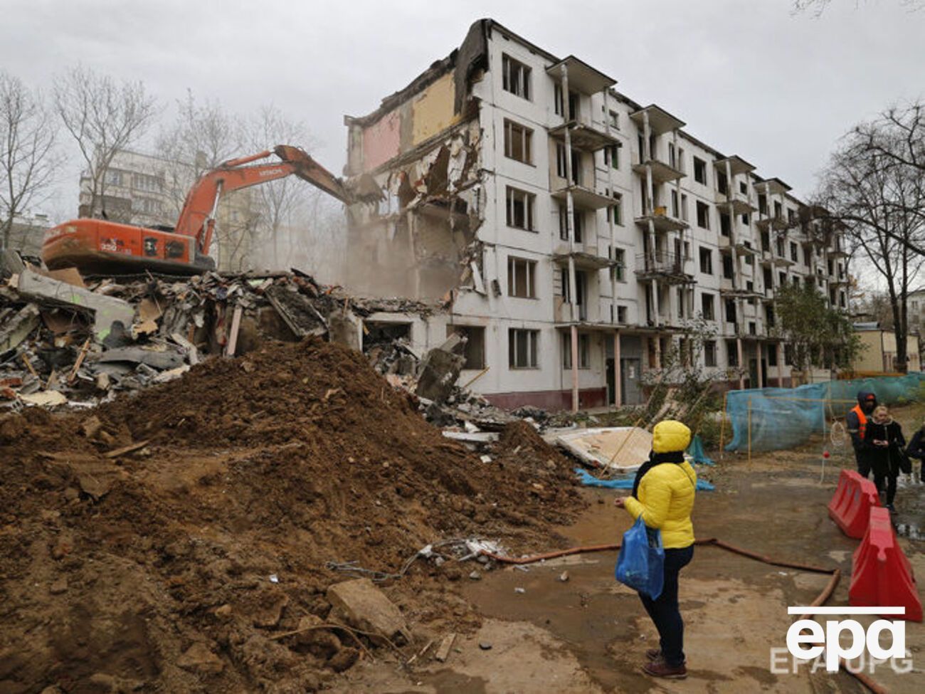 Власникам будівель, які знесуть, повинні надати рівноцінне або рівнозначне житло