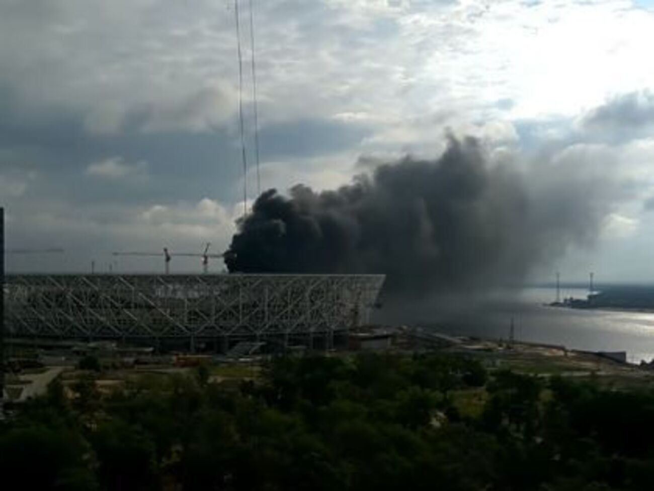 Пожар на "Волгоград-арене" быстро ликвидировали, пострадавших в ходе инцидента нет