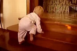 Российский "Центр управления расследованиями" утверждает, что это внучка Путина