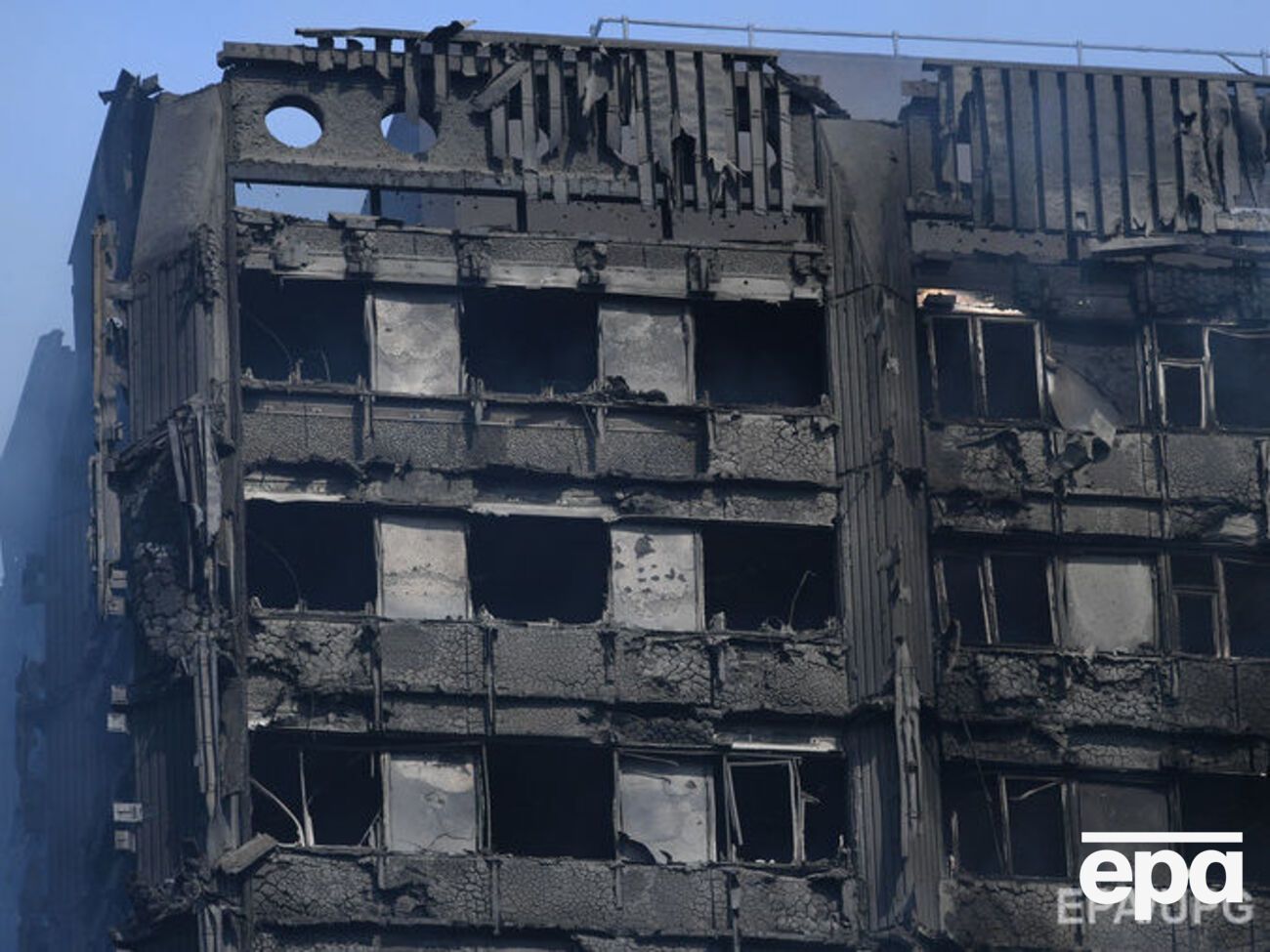 Під час пожежі постраждали десятки людей