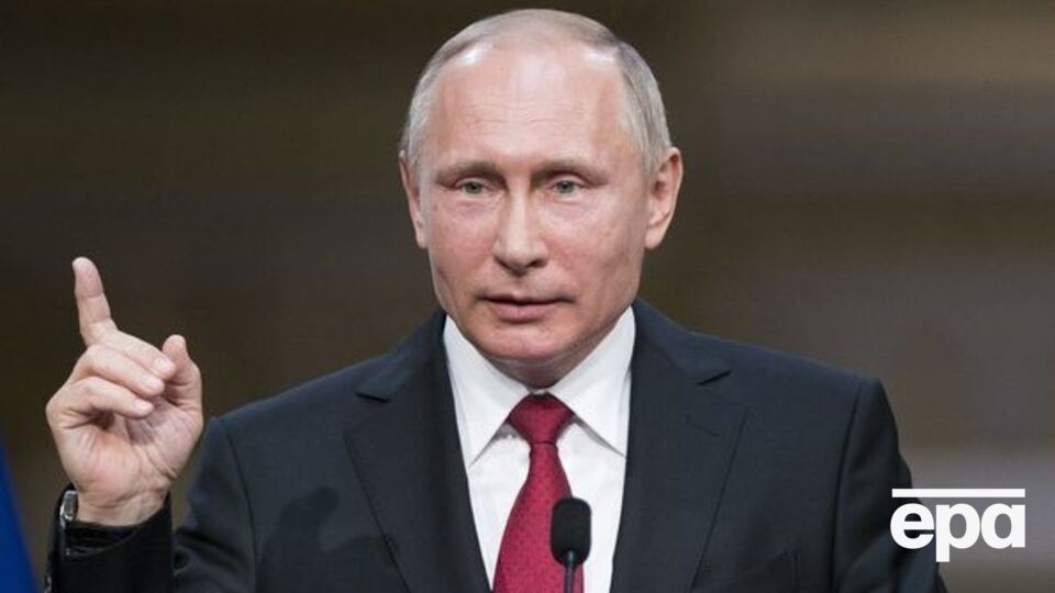 Путін: Не можу погодитися, що всіх українців у РФ мажуть однією чорною фарбою, та ми взагалі намагаємося нікого не мазати ніякою чорною фарбою
