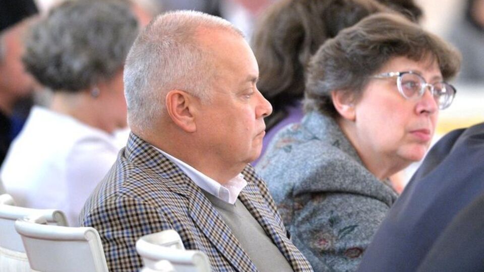 Санкции против Киселева оставили в силе