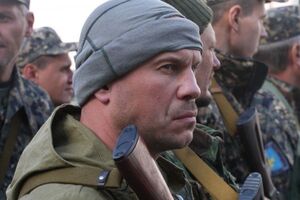 Киві порадили використати нагородну зброю