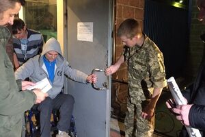 Постного на "скорой" повезли в НАБУ для следственных действий по новому делу