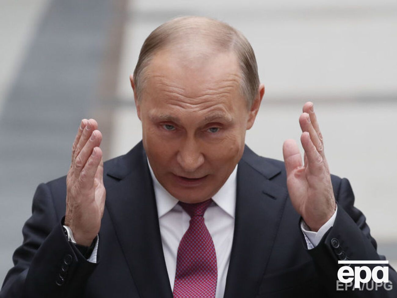 Втручання здійснювали через дипломатів і неурядові організації, стверджує Путін