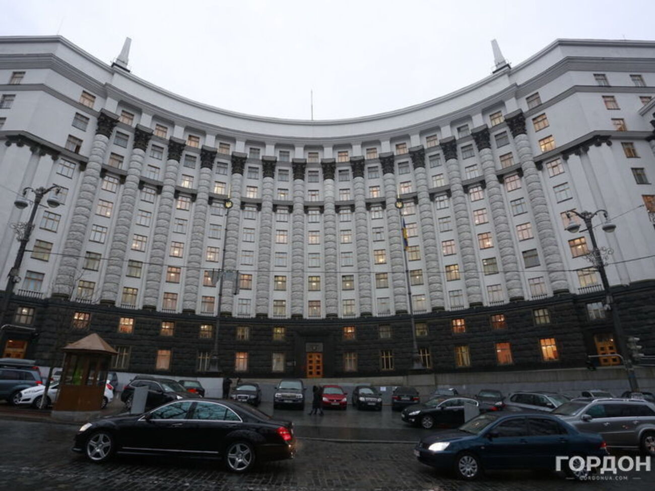 Заседание должно начаться в 17.00