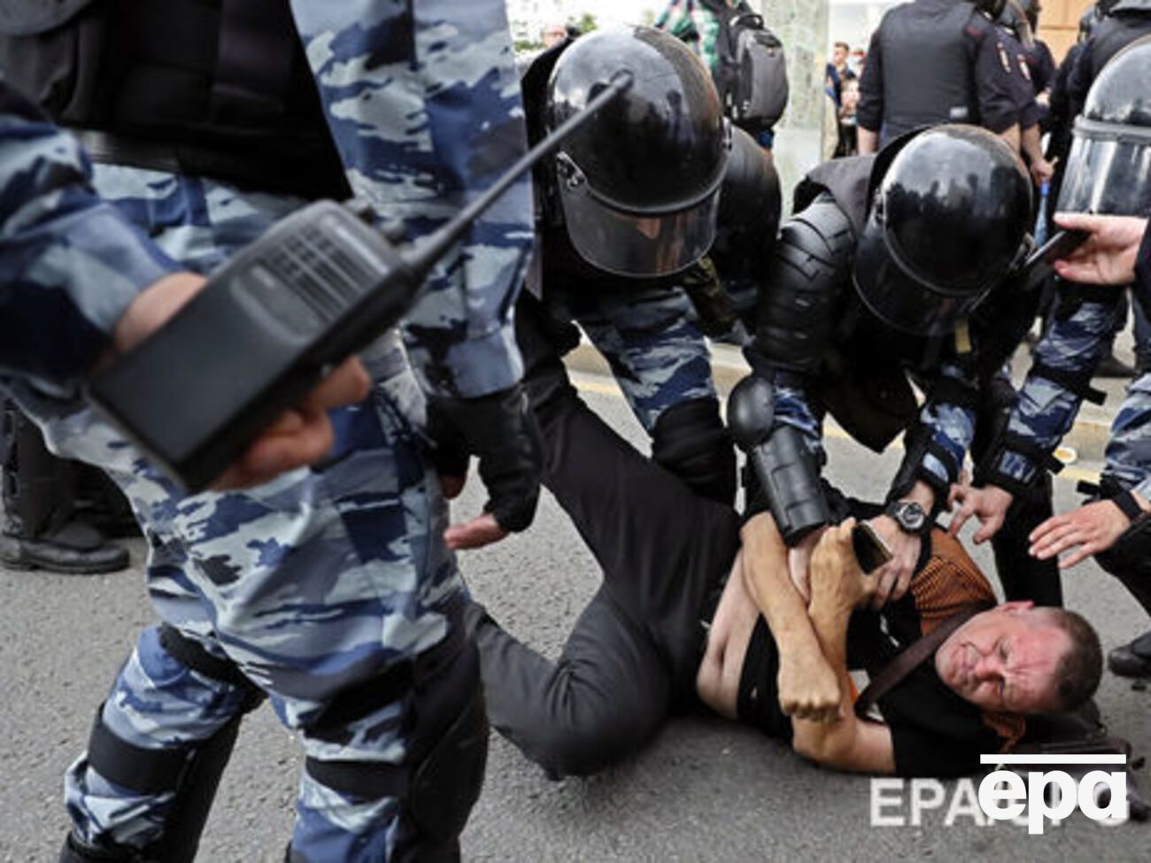 Як заявили в Росгвардії, провокації під час мітингу 12 червня "були очевидними"